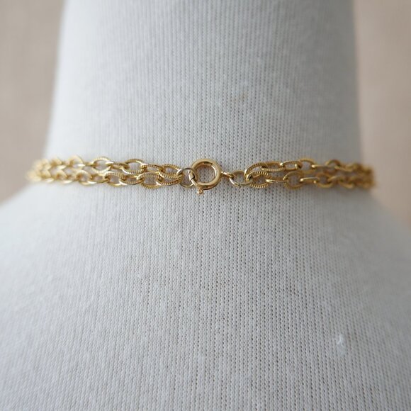 1970s Hammered Gold Statement Necklace - Picture 7 of 8